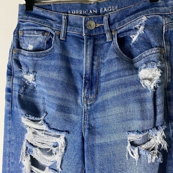 American Eagle Highest Rise 90s Boyfriend Jeans 4 Short - Picture 3 of 9